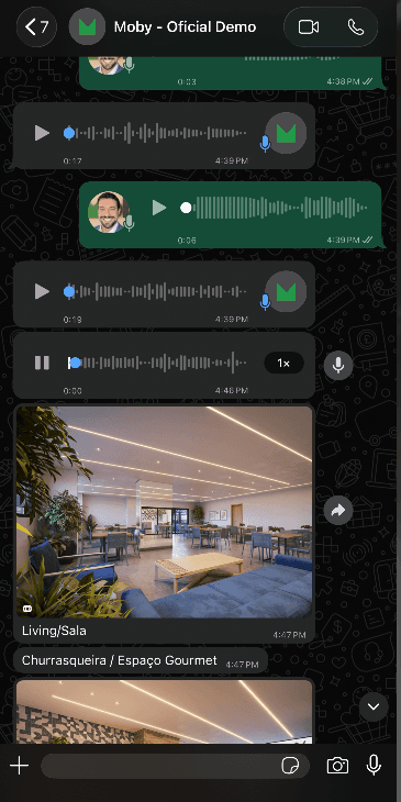 Moby no WhatsApp enviando áudios, vídeos e imagens de imóveis